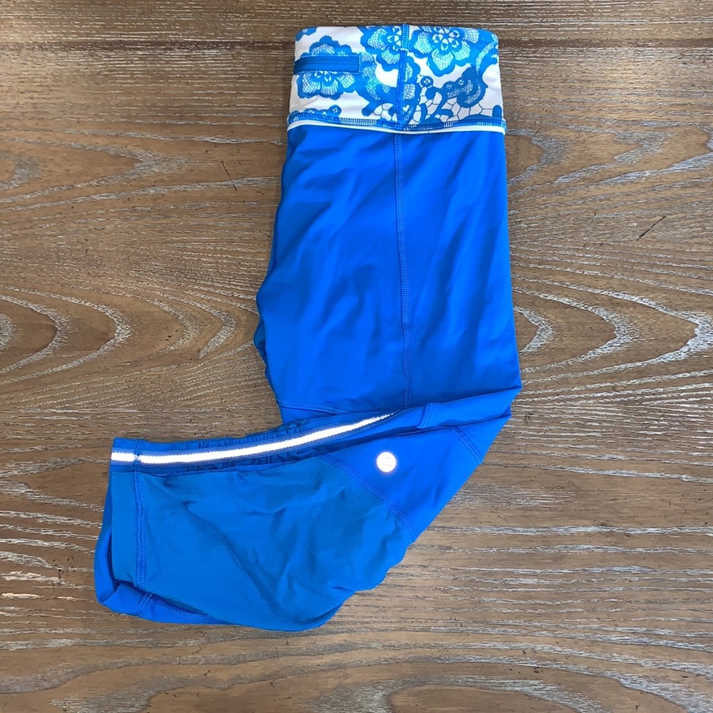 Lululemon Blue Running Crop